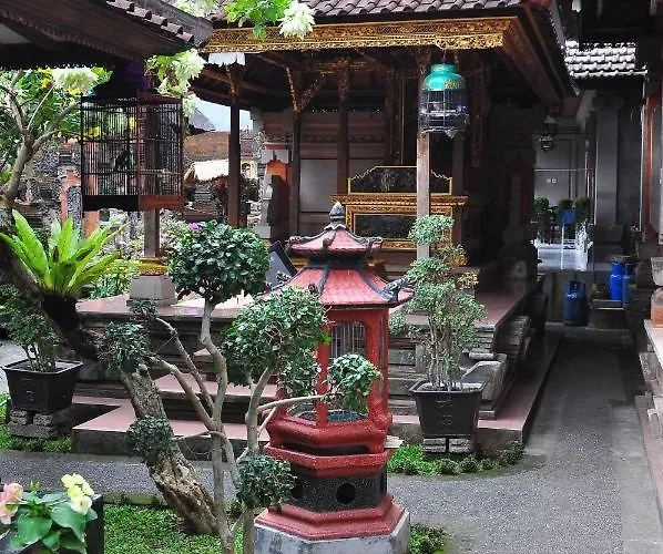 Wayan Family Ii Homestay Frühstückspension Ubud